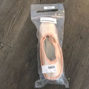 Freed Pointe Shoes Classics Deep Vamp Star Maker